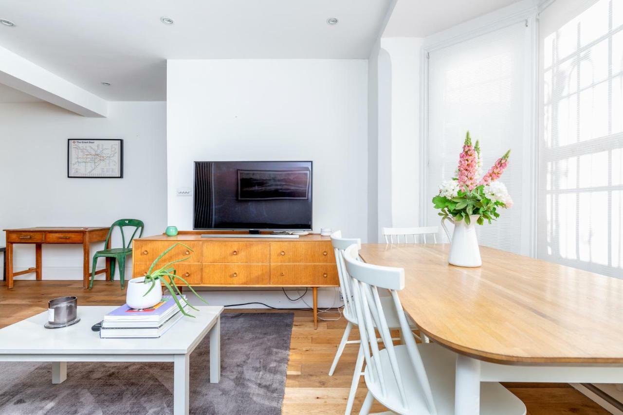 Bonnington Gardens - 1 Bed Open Plan Basement Flat Appartamento *